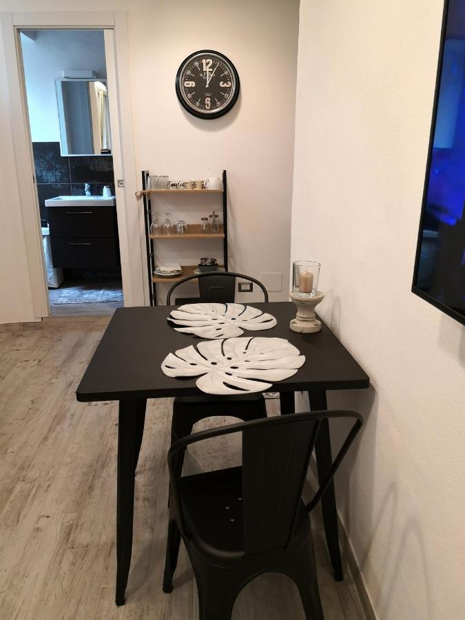 Domuscuneo Barra Di Ferro 3 Bianco المظهر الخارجي الصورة